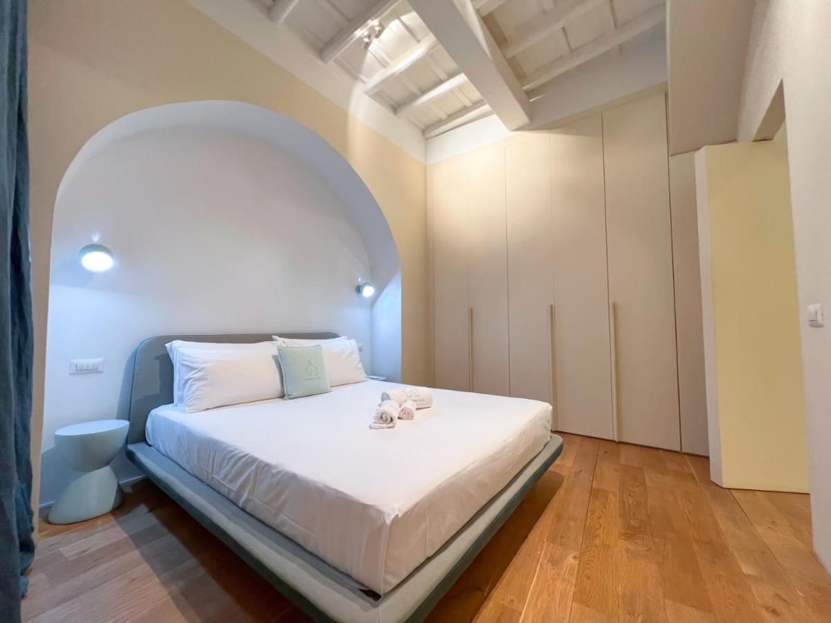 Luxury House & Secret Garden - Strategic Location, 100M To Metro B Appartement Rome Buitenkant foto